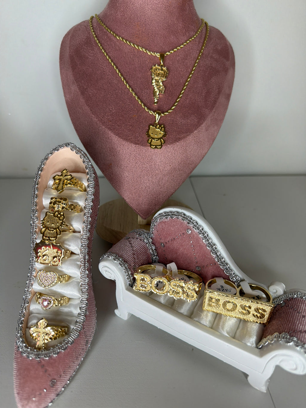 Boss ring