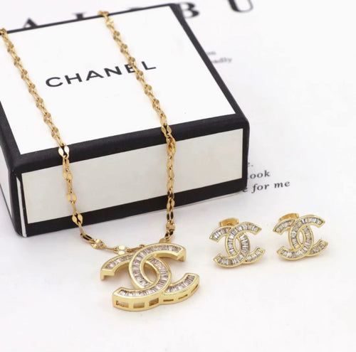 CC Necklace Set