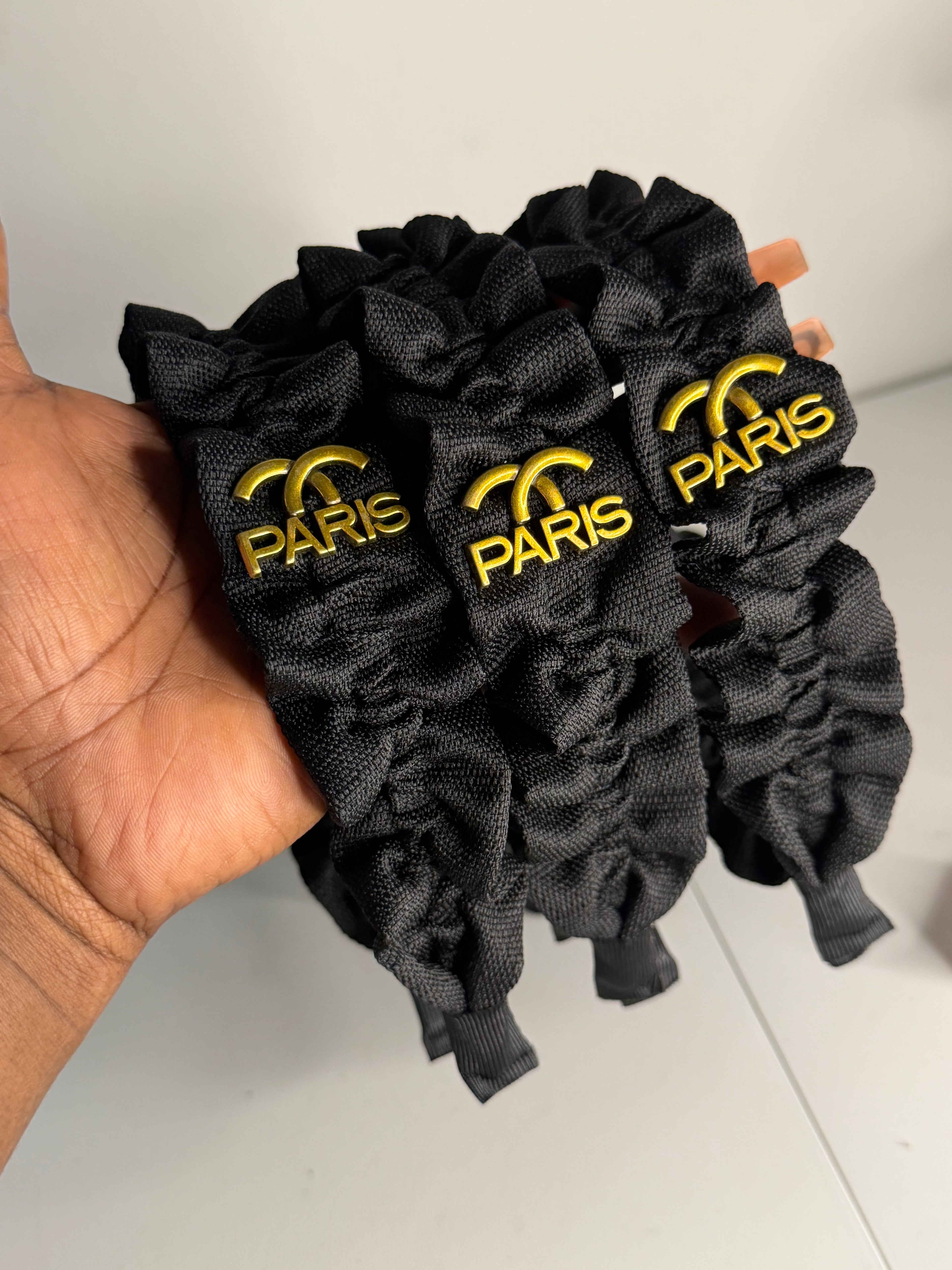 Black Ruffle Paris