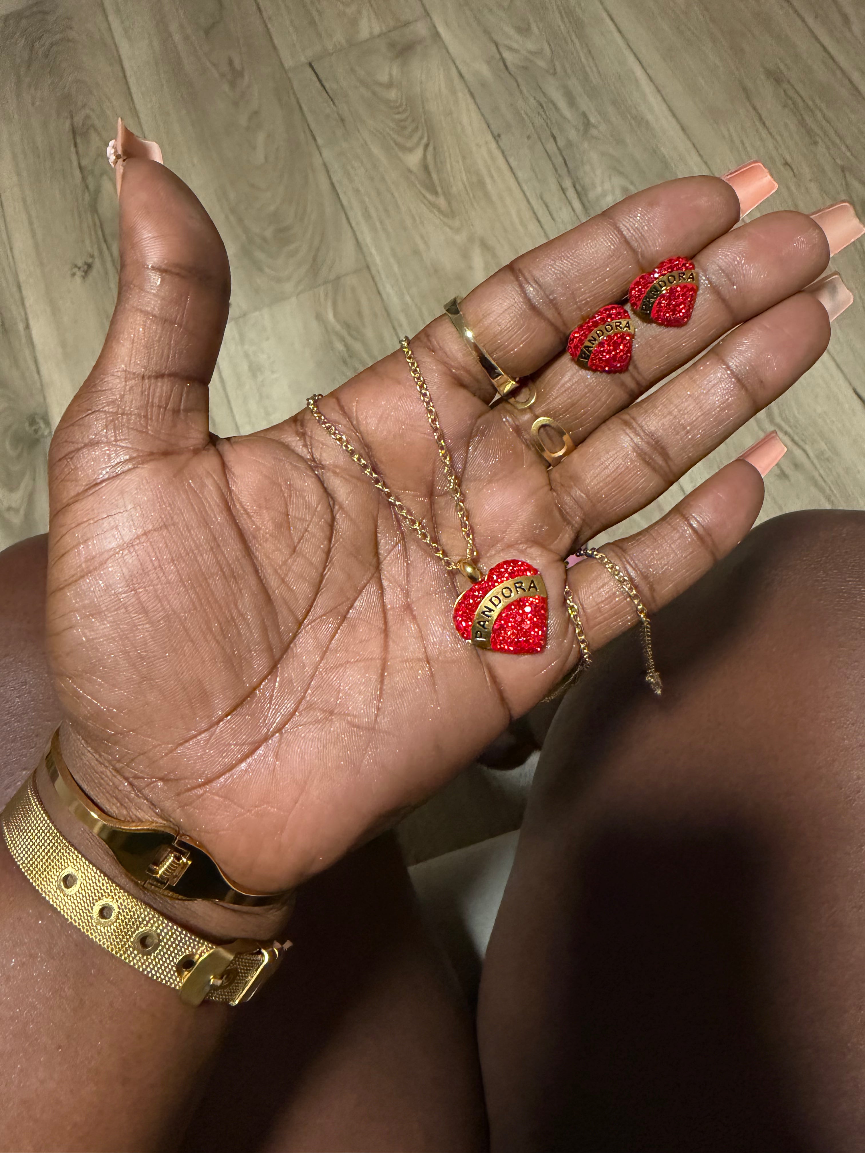 Red Heart Set