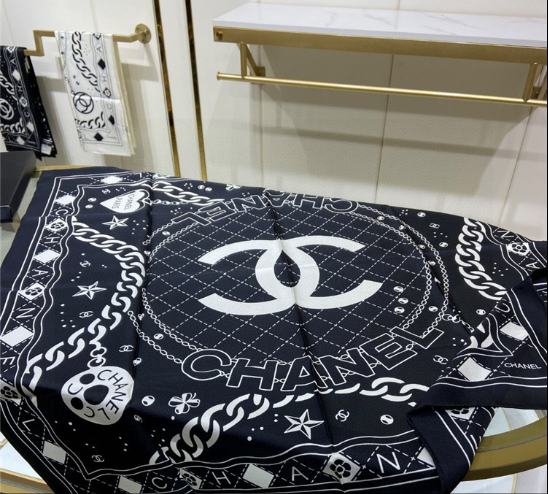 CC Scarf